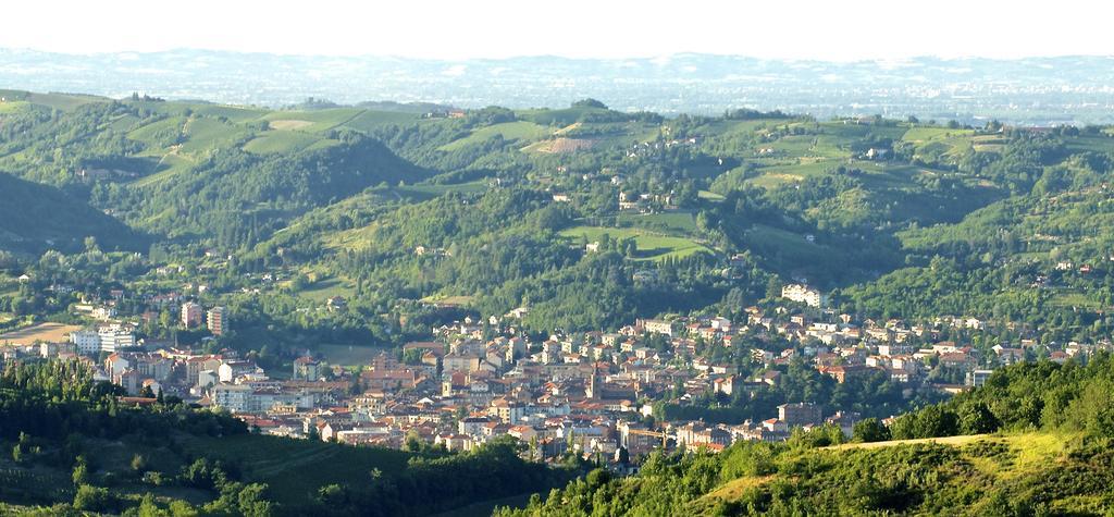 Relais Borgo Del Gallo Acqui Terme Exterior foto