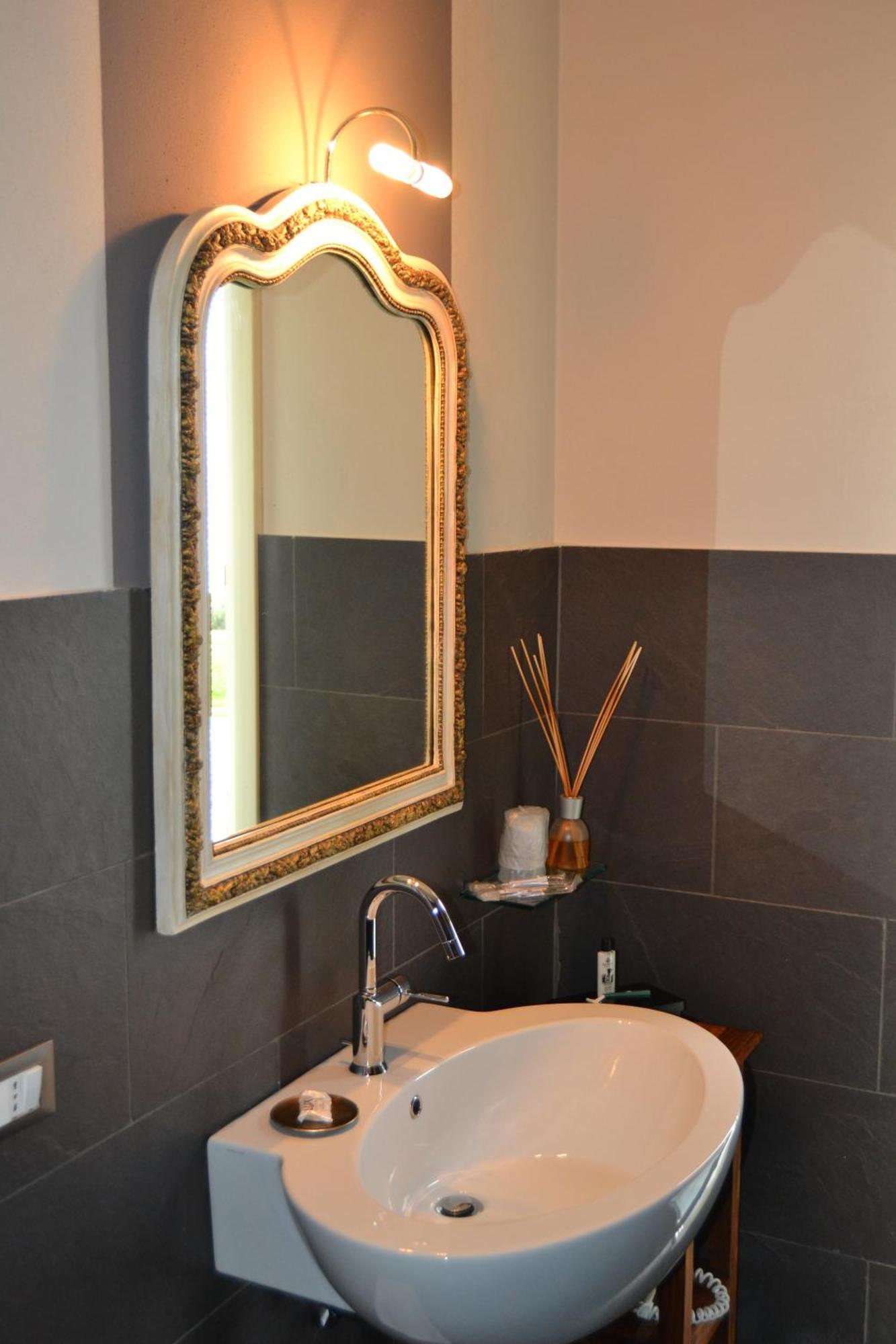 Relais Borgo Del Gallo Acqui Terme Quarto foto